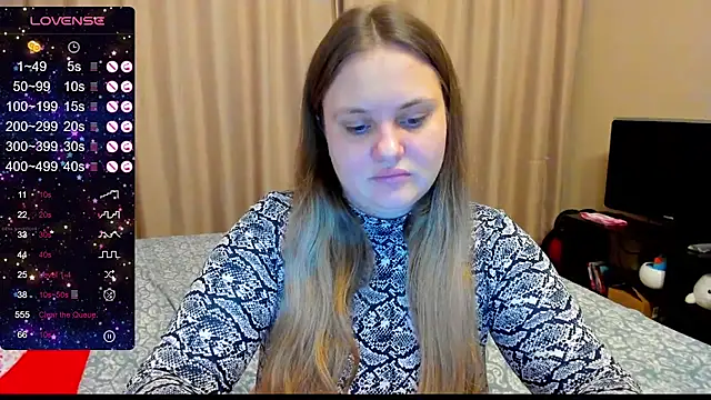 Snapshot of AlanaBrox chatting on December 2024 01:36:02 PM AlanaBrox online show from December 2024 01:36:02 PM