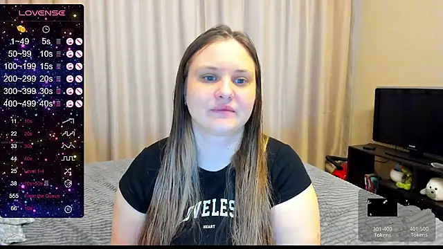 Snapshot of AlanaBrox chatting on January 2025 10:33:02 AM AlanaBrox online show from January 2025 10:33:02 AM