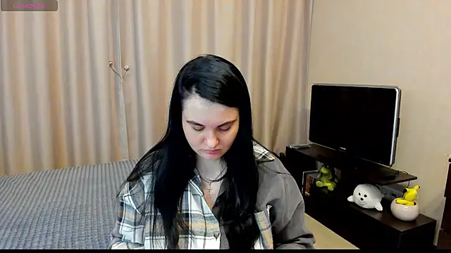 Snapshot of AlanaBrox chatting on May 2026 10:06:01 PM AlanaBrox online show from May 2026 10:06:01 PM