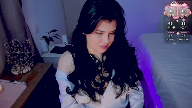 Alyaa s online show from April 2026 12:52:02 AM