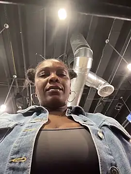 TilaTotti online show from February 2026 03:36:02 AM