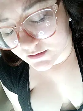 Snapshot of Sindy_Jeniceee chatting on December 2024 09:00:01 AM Sindy Jeniceee online show from December 2024 09:00:01 AM