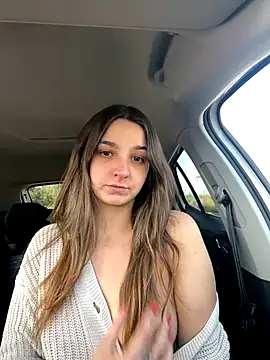 Snapshot of DoriDeluxe66 chatting on November 2025 11:31:02 AM DoriDeluxe66 online show from November 2025 11:31:02 AM