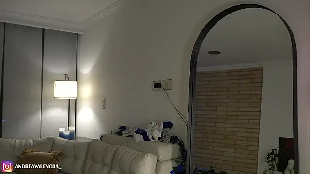 kendall ruiz online show from December 2024 02:42:01 AM