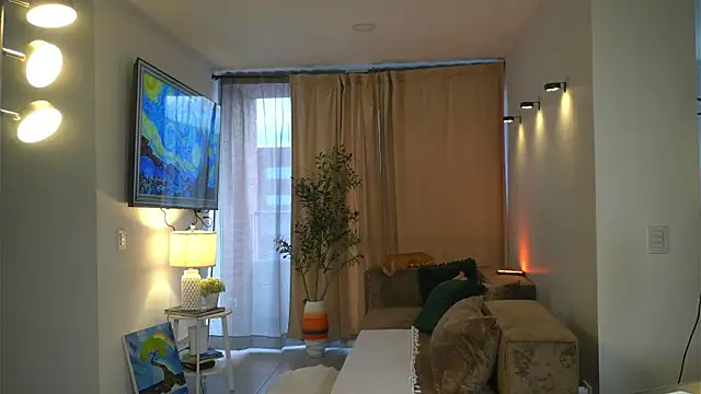 kendall ruiz online show from April 2026 10:48:02 PM