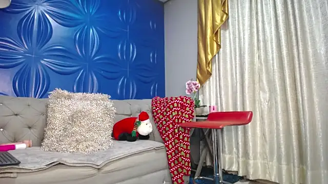 JolieDuvalle online show from December 2025 12:43:01 PM