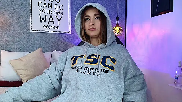 Emiily W online show from January 2025 06:45:01 PM