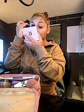 Emiily W online show from January 2026 10:18:01 AM