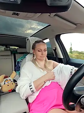 Bondgirl 013 online show from September 2025 02:44:02 PM