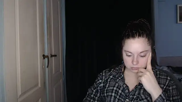 ryhhnnagold99 online show from April 2026 02:40:01 PM