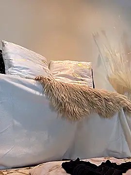 Snapshot of AureliaDoux chatting on September 2025 04:08:01 PM AureliaDoux online show from September 2025 04:08:01 PM