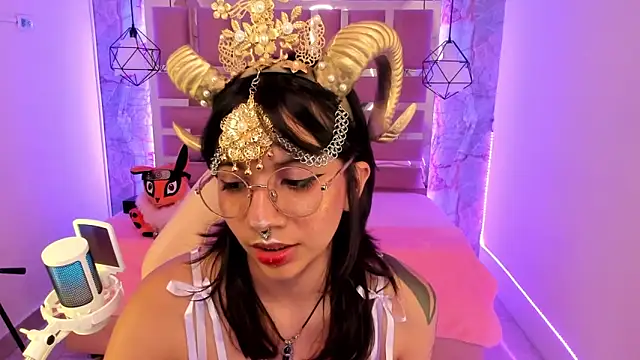 Nami usagi online show from January 2025 03:19:01 PM