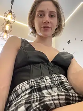 Snapshot of Feral_berry_8133 chatting on February 2025 11:57:02 AM Feral berry 8133 online show from February 2025 11:57:02 AM