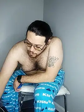 Snapshot of lucasgalacticman chatting on February 2025 12:08:02 AM lucasgalacticman online show from February 2025 12:08:02 AM