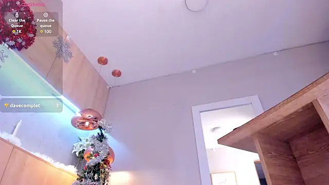 bonie lov online show from December 2024 11:06:02 PM