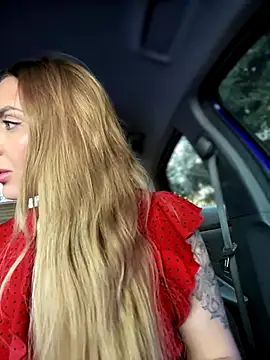 Kalli Fornia online show from November 2025 08:46:02 AM