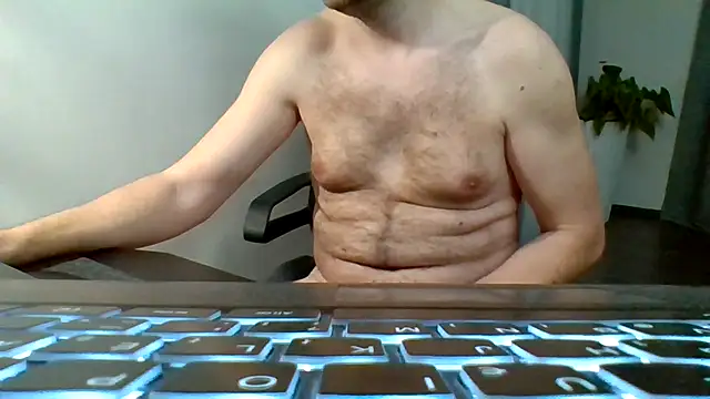 Snapshot of Horney_boy86 chatting on January 2025 11:38:01 PM Horney boy86 online show from January 2025 11:38:01 PM