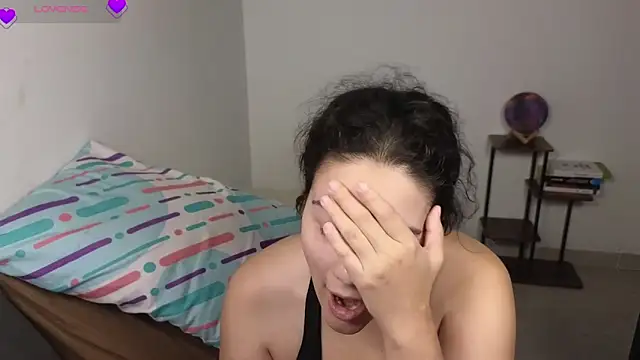 Snapshot of blue__moon_ chatting on March 2026 02:50:02 AM blue moon online show from March 2026 02:50:02 AM