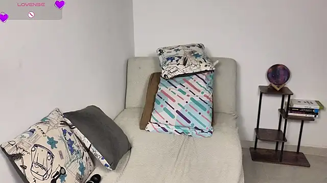 blue  moon  online show from April 2026 04:10:02 AM