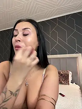 EmyLaveau online show from February 2025 05:33:02 AM