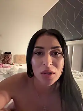 EmyLaveau online show from March 2025 03:21:01 PM