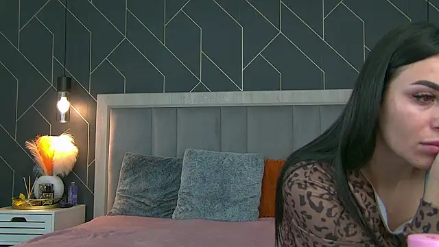 EmyLaveau online show from April 2026 05:23:01 AM