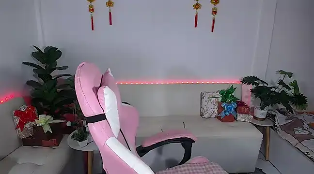 plysaithailand online show from February 2025 06:30:02 AM