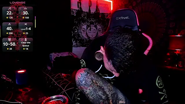 Snapshot of josh__ackerman chatting on October 2025 11:46:02 PM josh ackerman online show from October 2025 11:46:02 PM