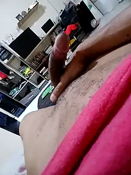 Snapshot of JamesQuaresma chatting on February 2025 12:05:02 AM JamesQuaresma online show from February 2025 12:05:02 AM