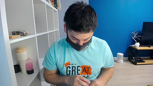 Tomguys online show from March 2025 08:12:01 PM