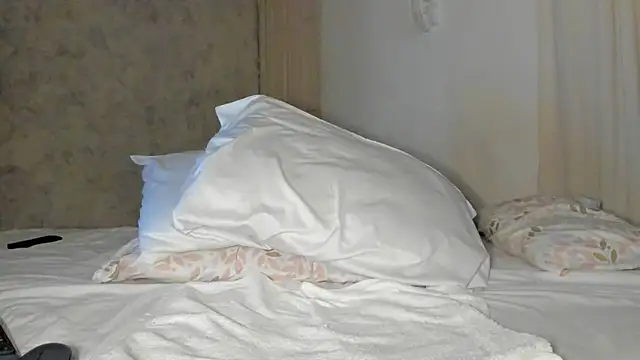 rosaaliiaa1 online show from March 2025 12:33:02 AM