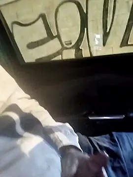 juandi21cm online show from December 2025 06:14:02 PM