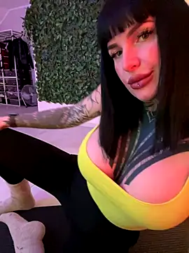 InkedBiitch online show from December 2024 05:48:01 AM