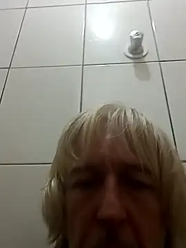 MrCrisgostoso online show from February 2025 10:42:01 PM