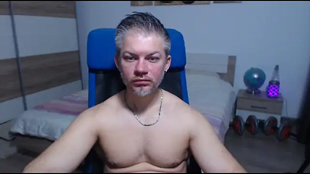 RobbyShawz online show from December 2025 07:24:01 AM