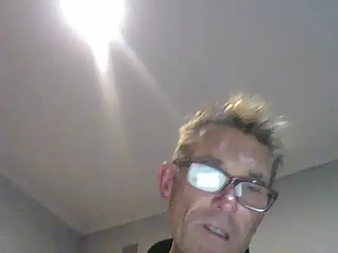 xykenrahxh online show from December 2024 09:09:01 PM