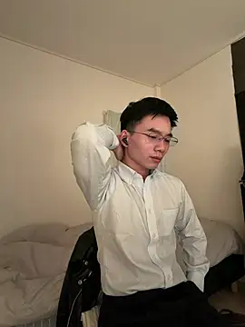 asiahot liam online show from January 2026 11:04:01 AM