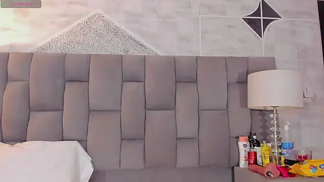 Rianamanson online show from March 2025 05:57:01 AM