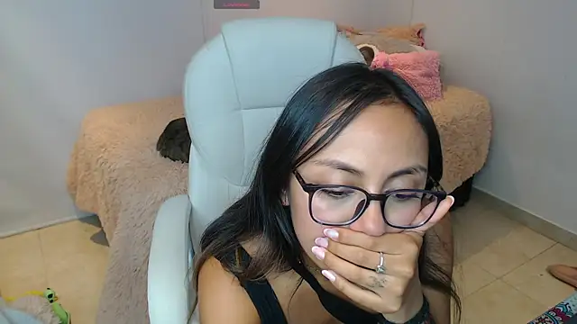 Snapshot of Gabi_morales chatting on December 2024 04:14:02 AM Gabi morales online show from December 2024 04:14:02 AM