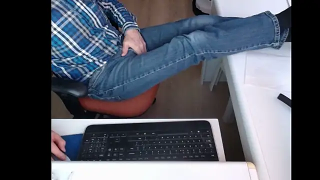 dutchpornking online show from February 2025 04:33:02 PM