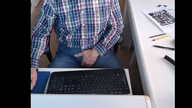 dutchpornking online show from February 2025 07:48:02 AM