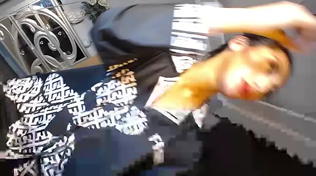 Snapshot of SpiffyFuchsia69 chatting on December 2024 06:06:01 PM SpiffyFuchsia69 online show from December 2024 06:06:01 PM