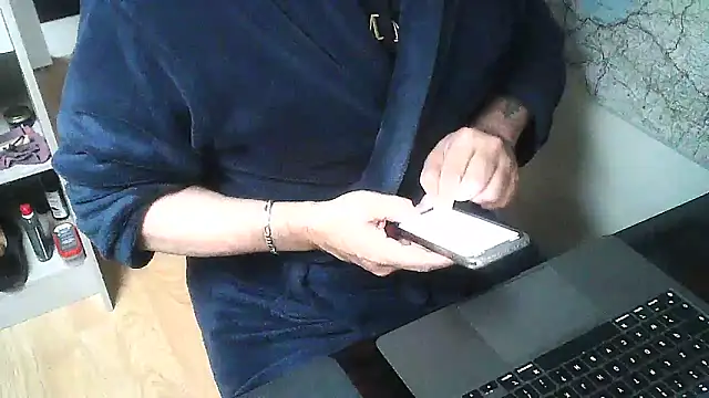 DUDURAxh online show from December 2024 03:02:01 PM