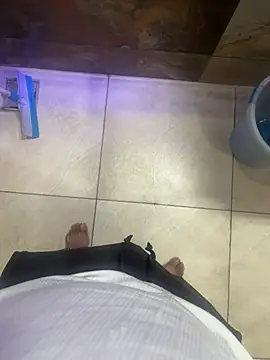 Snapshot of luciferdxm5 chatting on January 2025 04:30:02 AM luciferdxm5 online show from January 2025 04:30:02 AM