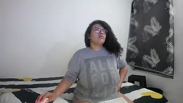 mabigomez00 online show from March 2026 09:25:03 AM