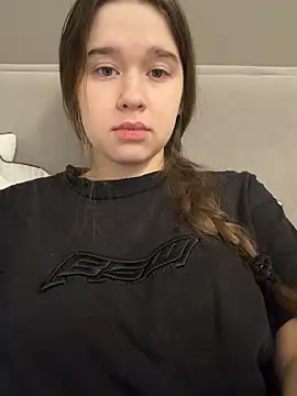 HornyGirlH online show from February 2026 04:29:02 AM