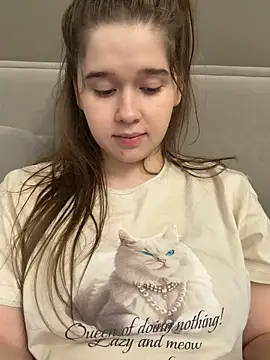 HornyGirlH online show from April 2026 01:28:02 AM