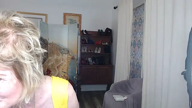 SindeeDix online show from March 2026 02:46:02 PM