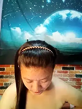 Urchanel online show from March 2025 10:36:02 AM