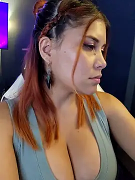 jnilu1227 online show from February 2025 06:42:01 PM